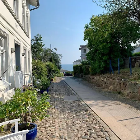 Apartment Ferienwohnung-1-in-der-altstadt-fam-harder Sassnitz